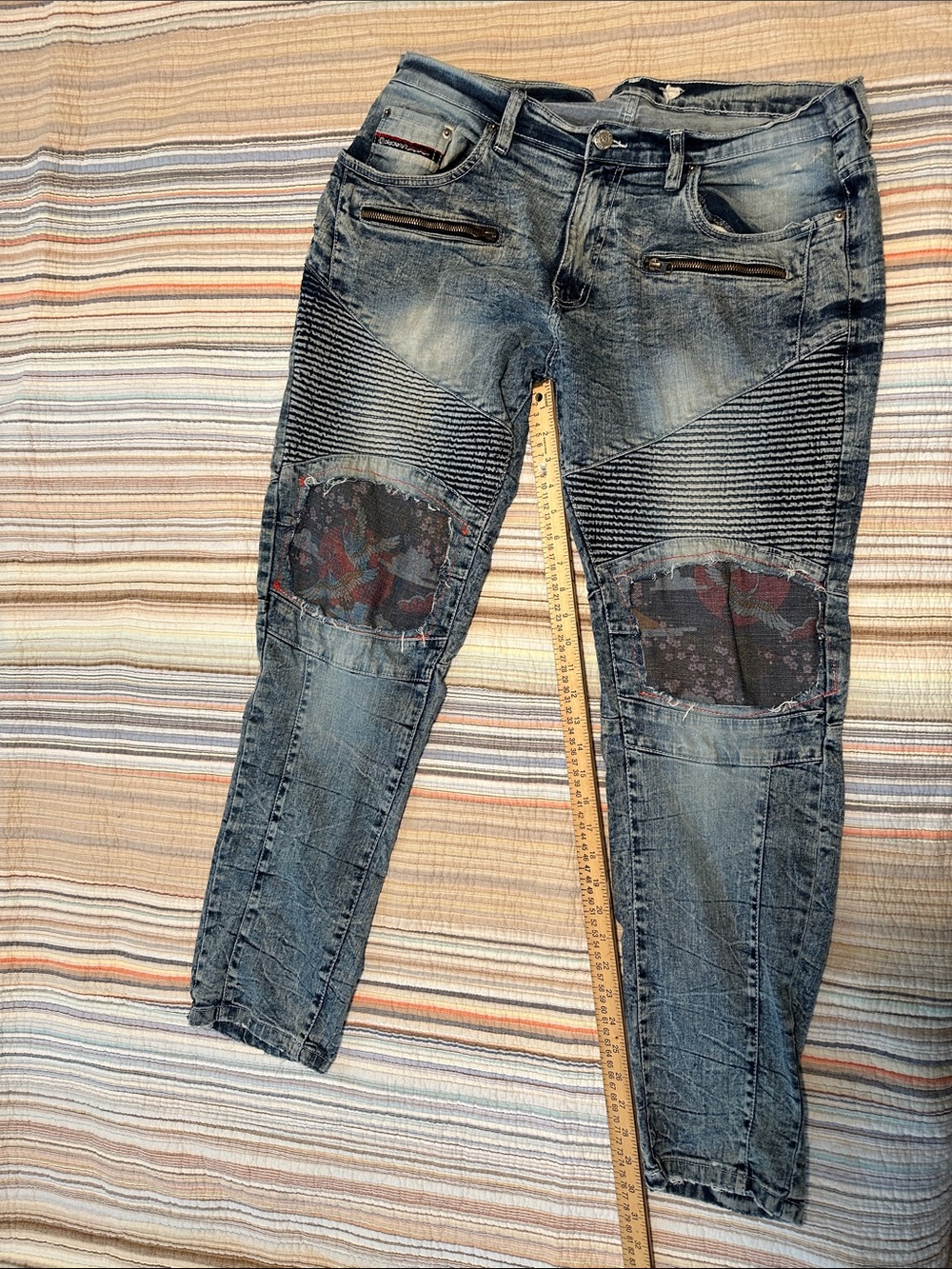 Akademiks Men's Distressed Blue Jeans knee patched antique woven Japanese denim - Picture 2 of 8